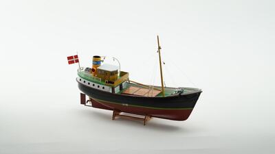 Carli  Küstenfrachter 1:60 (RC-Baukasten)